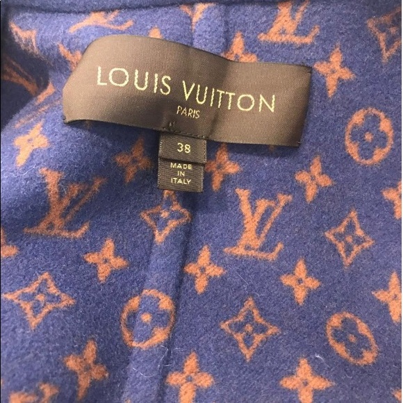 Louis Vuitton blue double cashgora wrap coat. Read - Picture 3 of 8